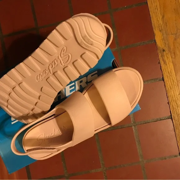 Skechers Shoes Brand New Memory Foam Skechers Sandals Size